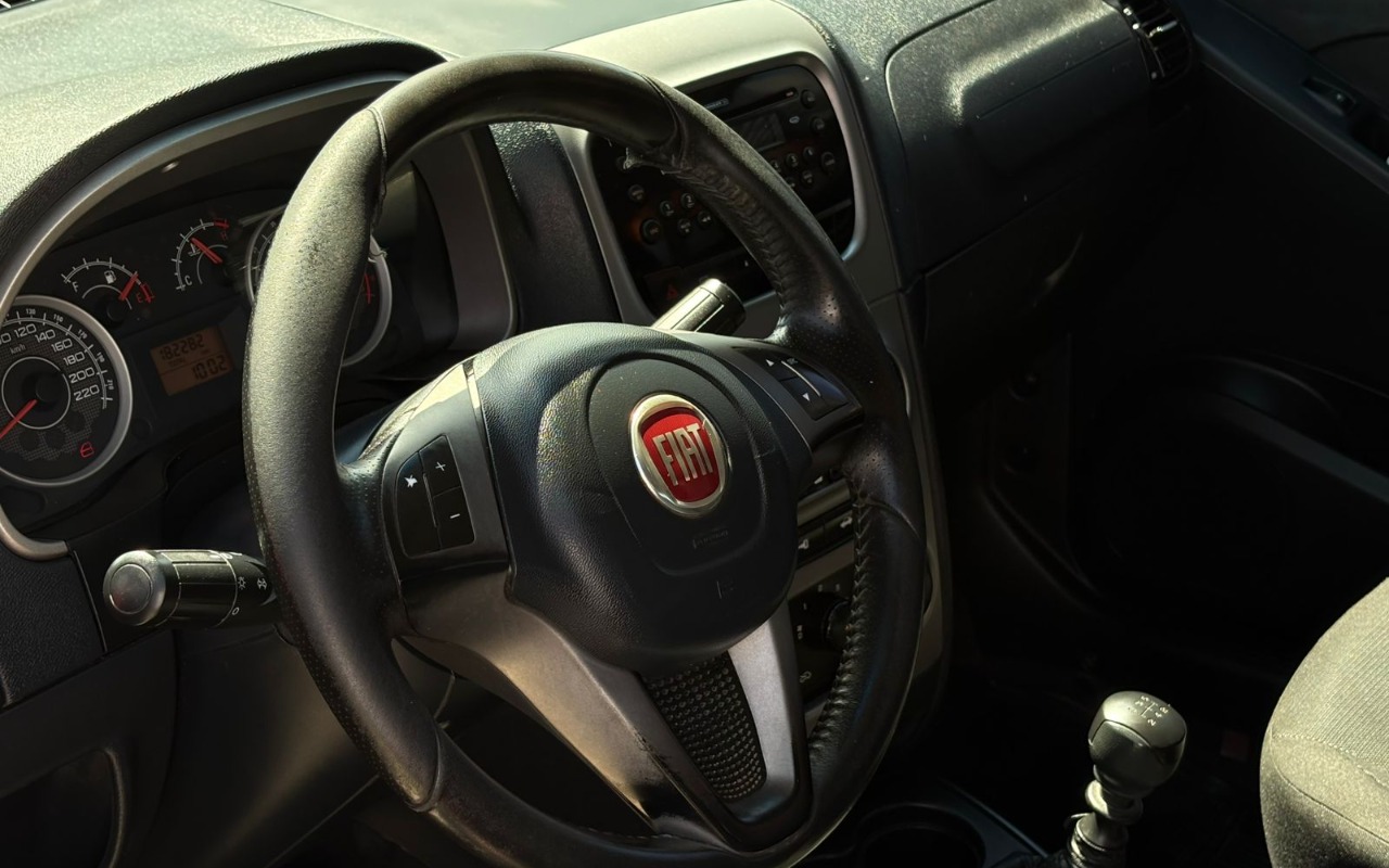 imagem-https://www.socarrao.com.br/sc-vehicle-images-prod/786443/1770386114476-WhatsApp Image 2026-02-06 at 10.27.41 (2).jpeg